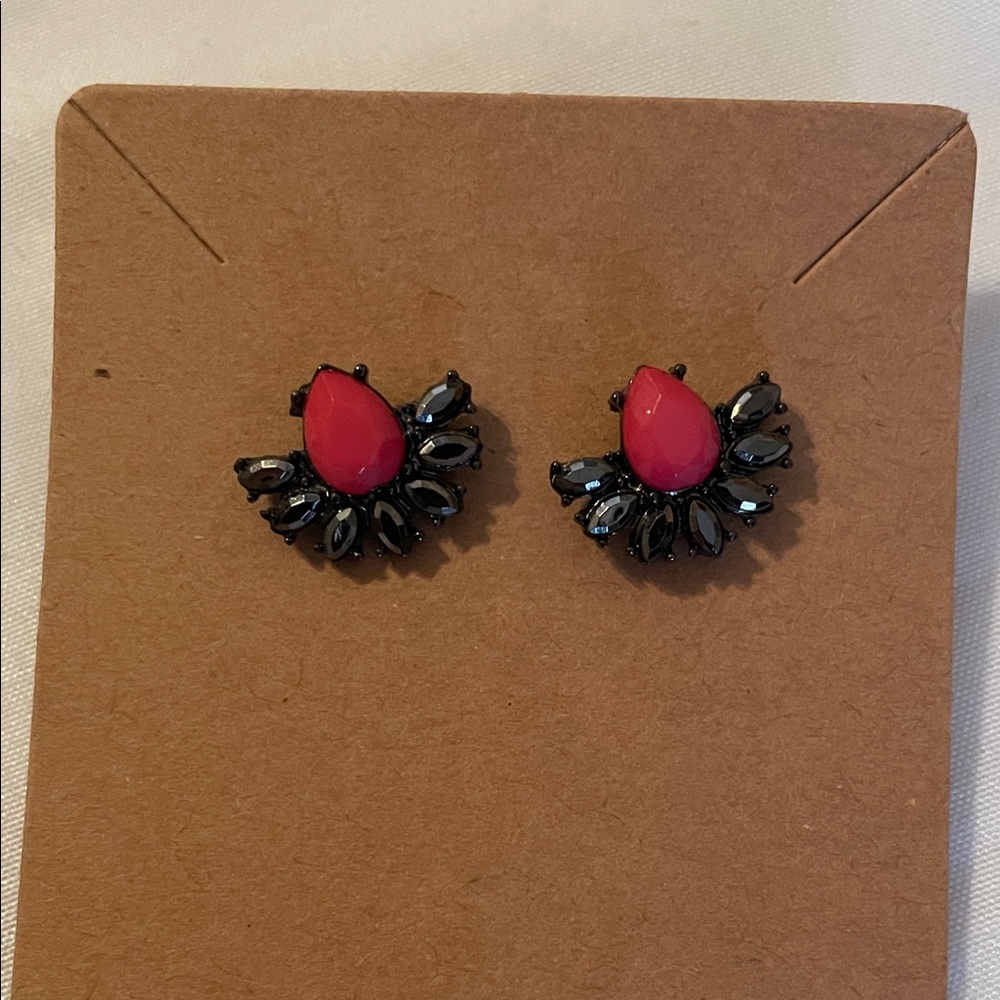 BOGO Earrings pink teardrop stone with hematite stones
